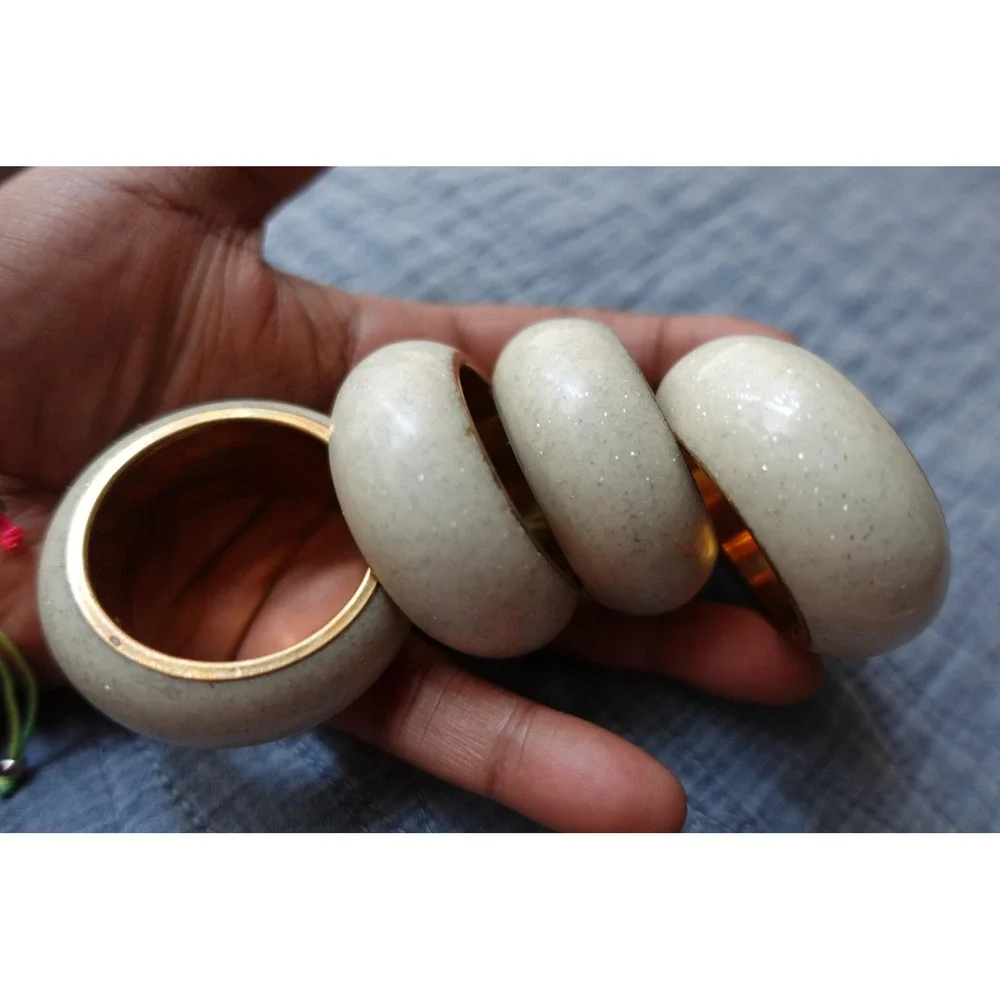 Mid-Century Modern Napkin‎ Rings: Cream Glitter Gold Trim, Set of 4